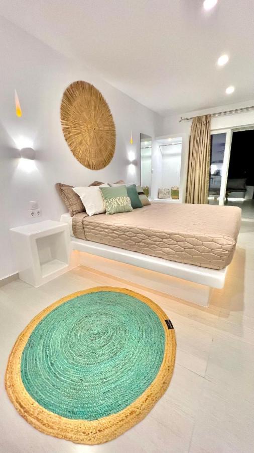 Sea House Hotel Науса Екстериор снимка